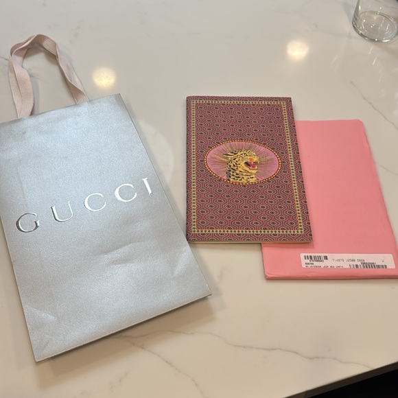 Gucci notebook